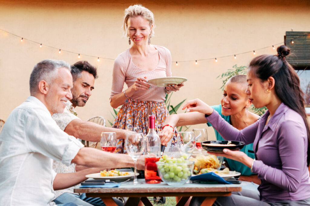 A Foodie’s Guide to Swan View Shores: Where to Eat and Savor in Kill Devil Hills’ Hidden Gem Neighborhood
